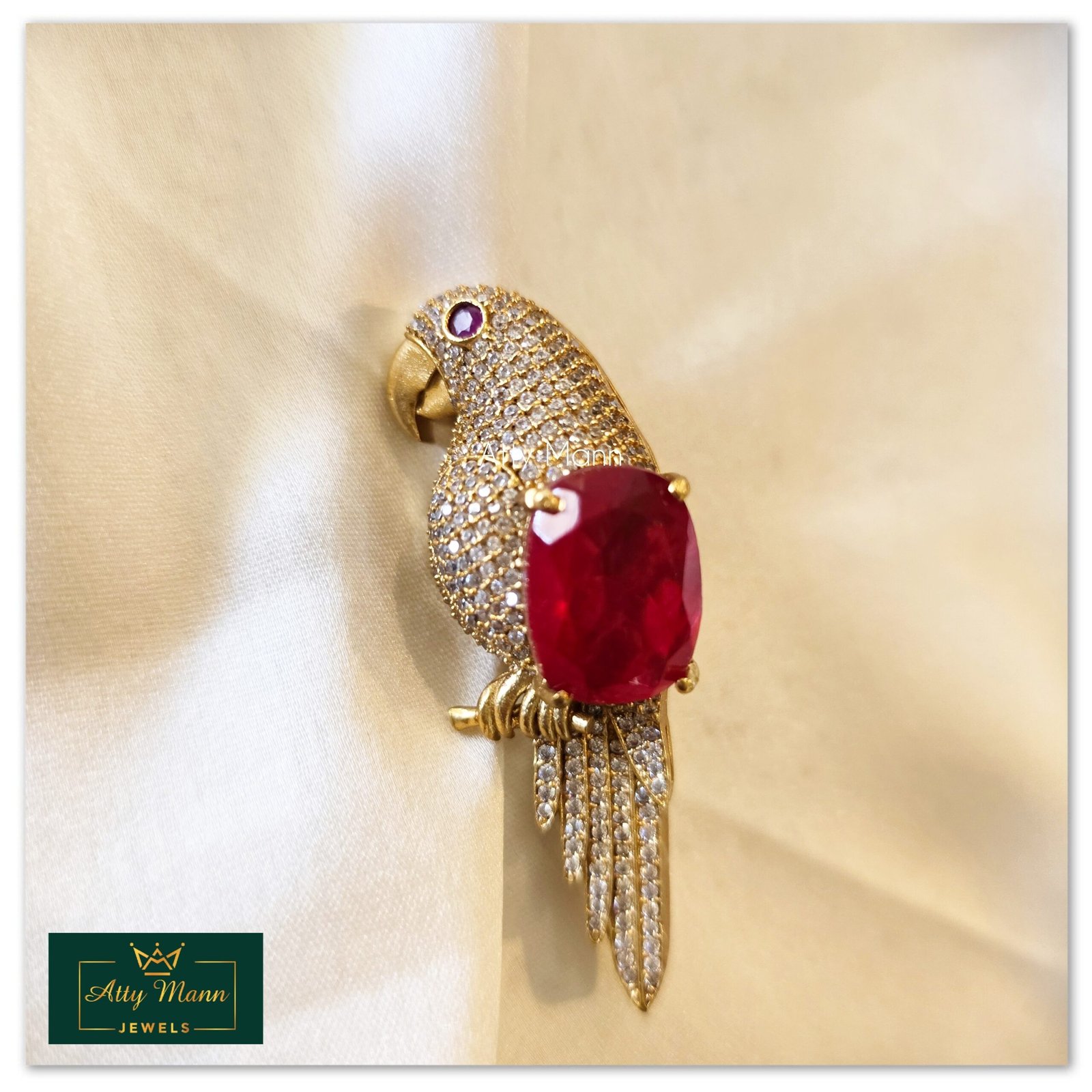 Ruby parrot brooch 1