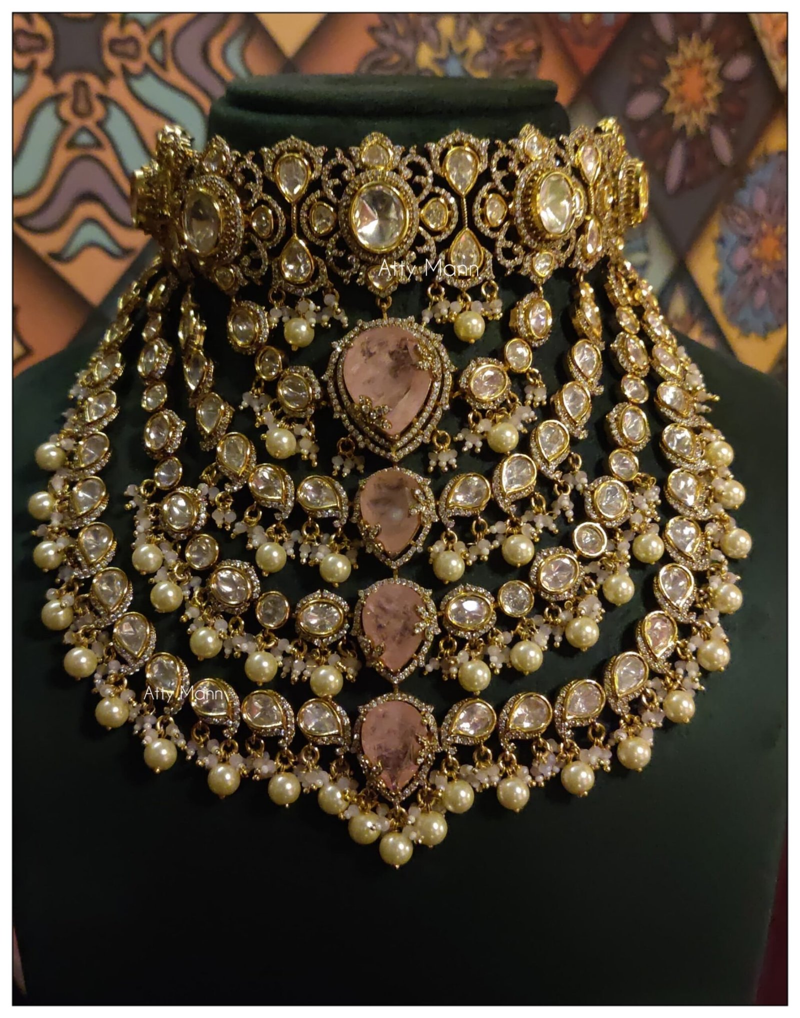 Nayab necklace 1