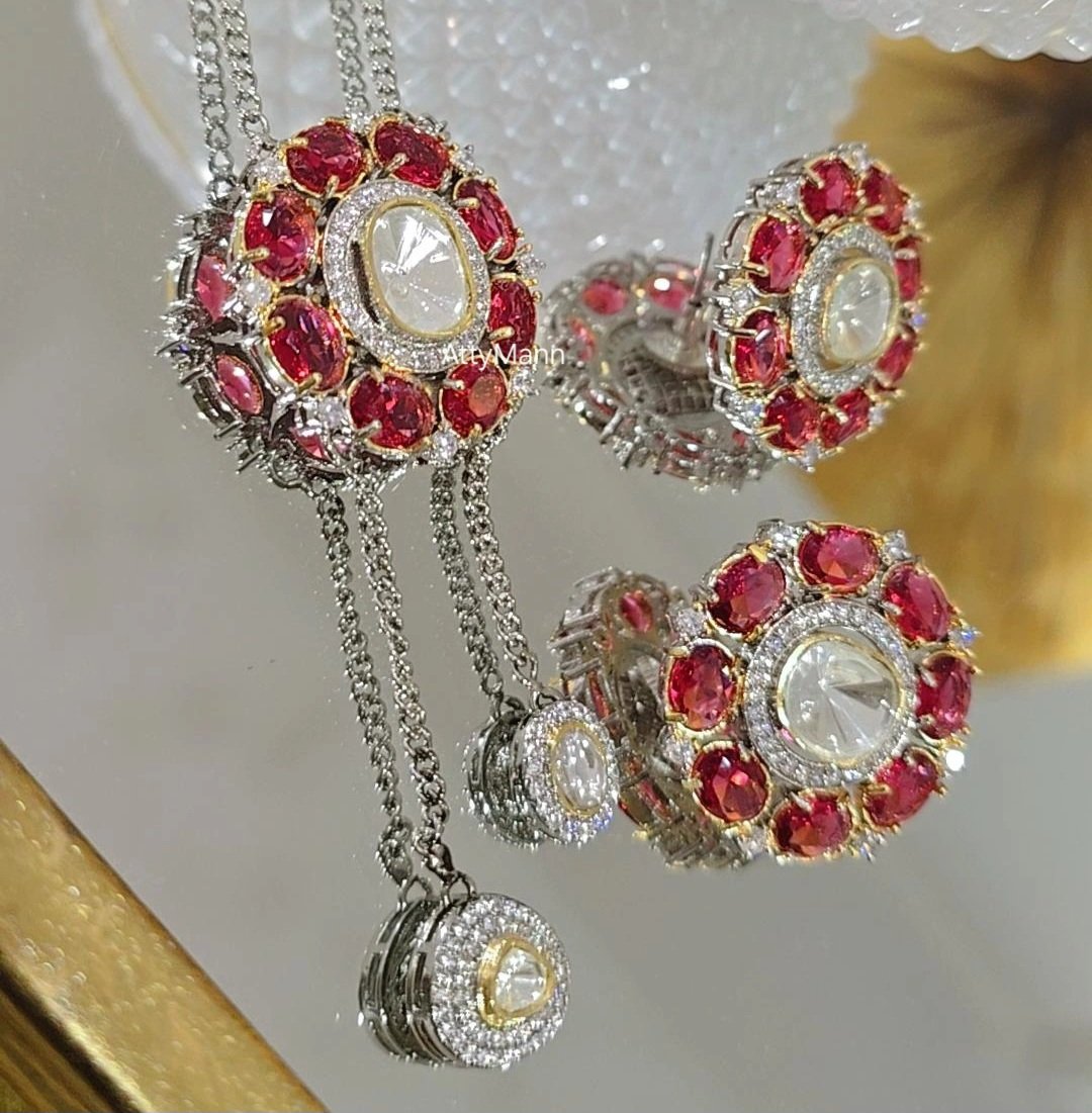 Wednesday Wonders red 1