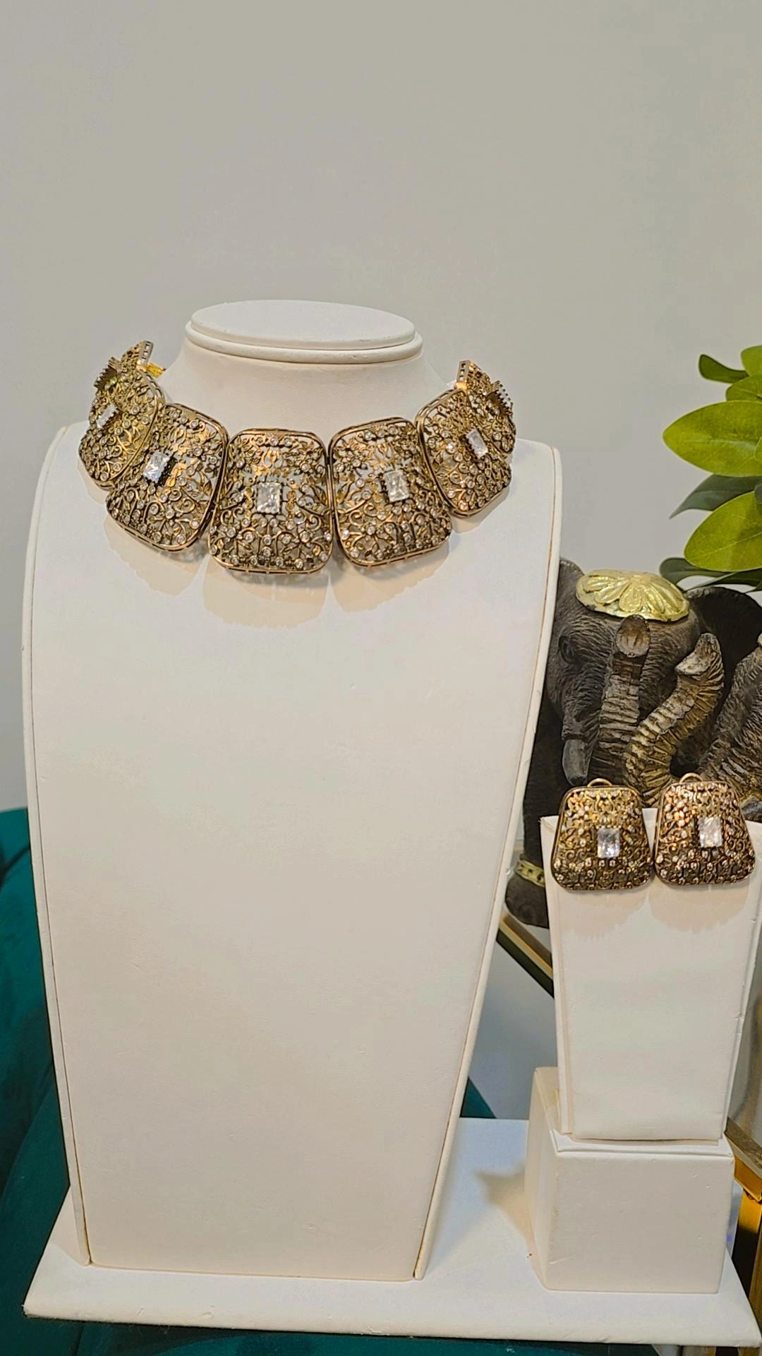 Zarina Filigree - Image 3