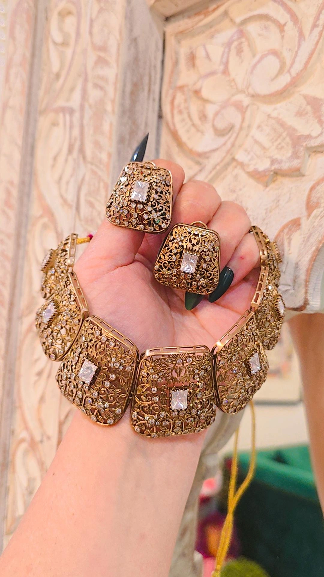 Zarina Filigree - Image 2